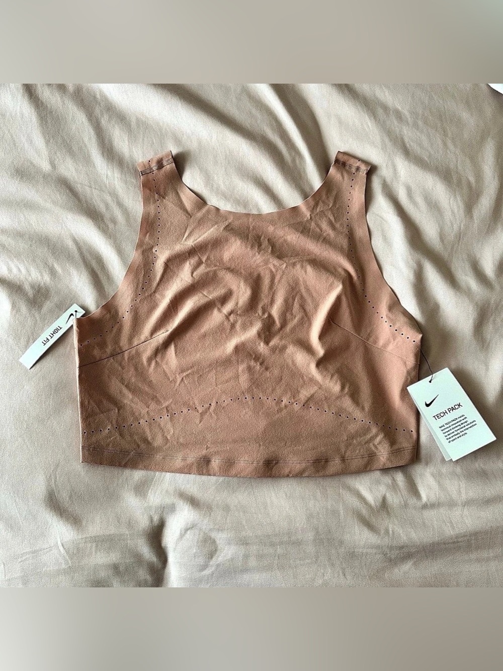 Nike Tech Pack Women's Seamless Crop Tank Top NWT Large Rose Gold Pink